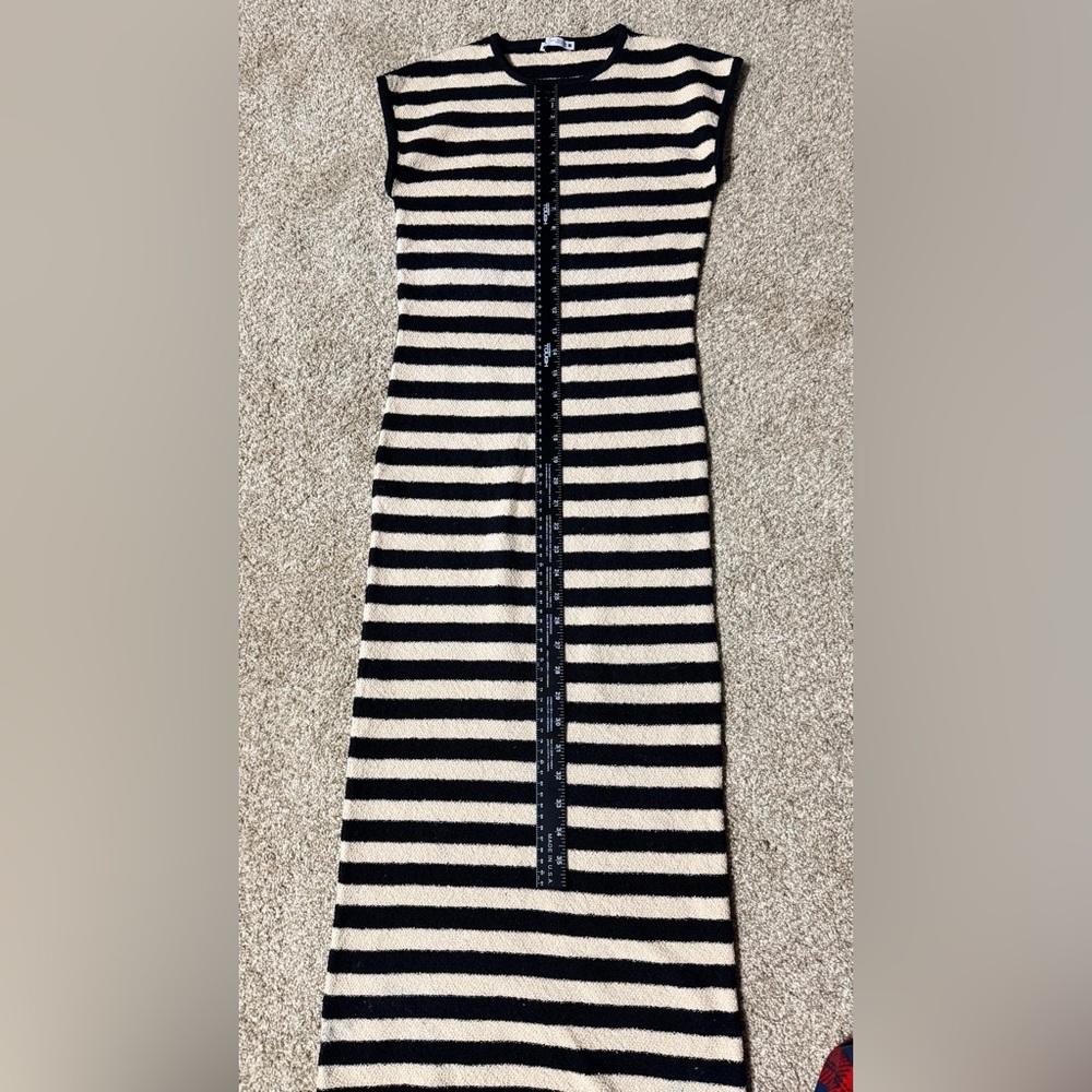 Zara sleeveless knit midi dress. 
Striped Black and cream Dress - Picture 10 of 10